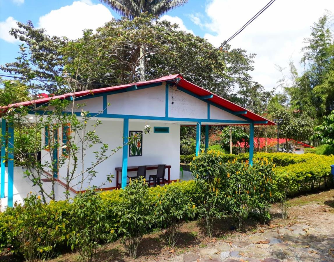 Hostal Campestre El Santuario Филандия Экстерьер фото