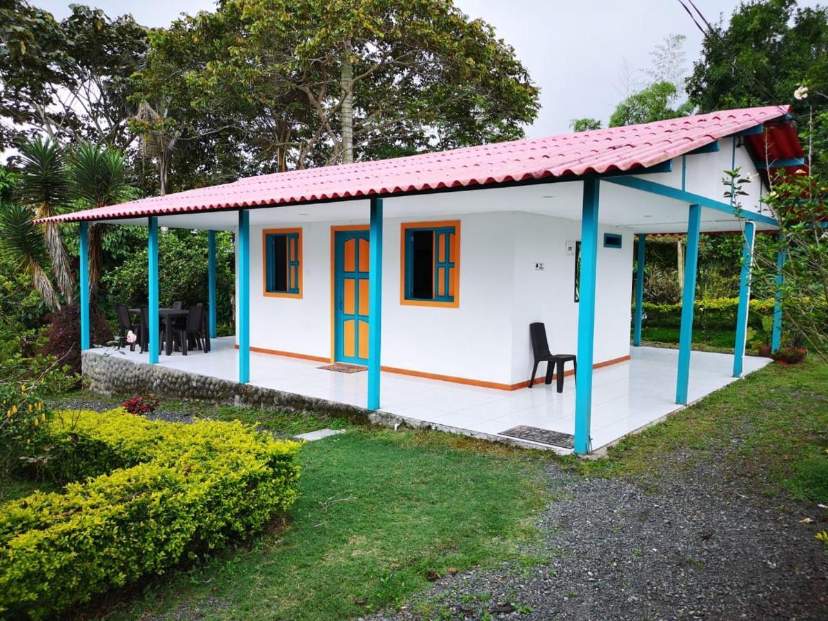 Hostal Campestre El Santuario Филандия Экстерьер фото